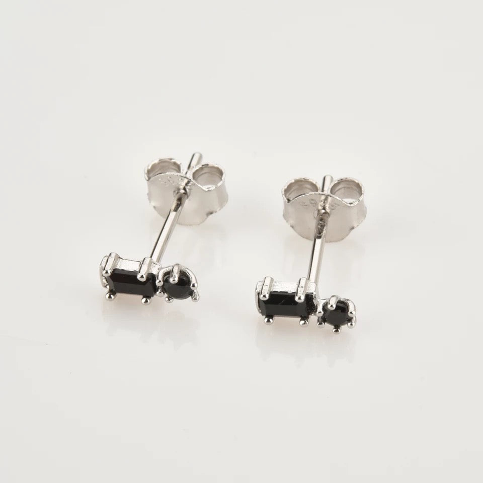 Studs Antonia- Ver mas Colores