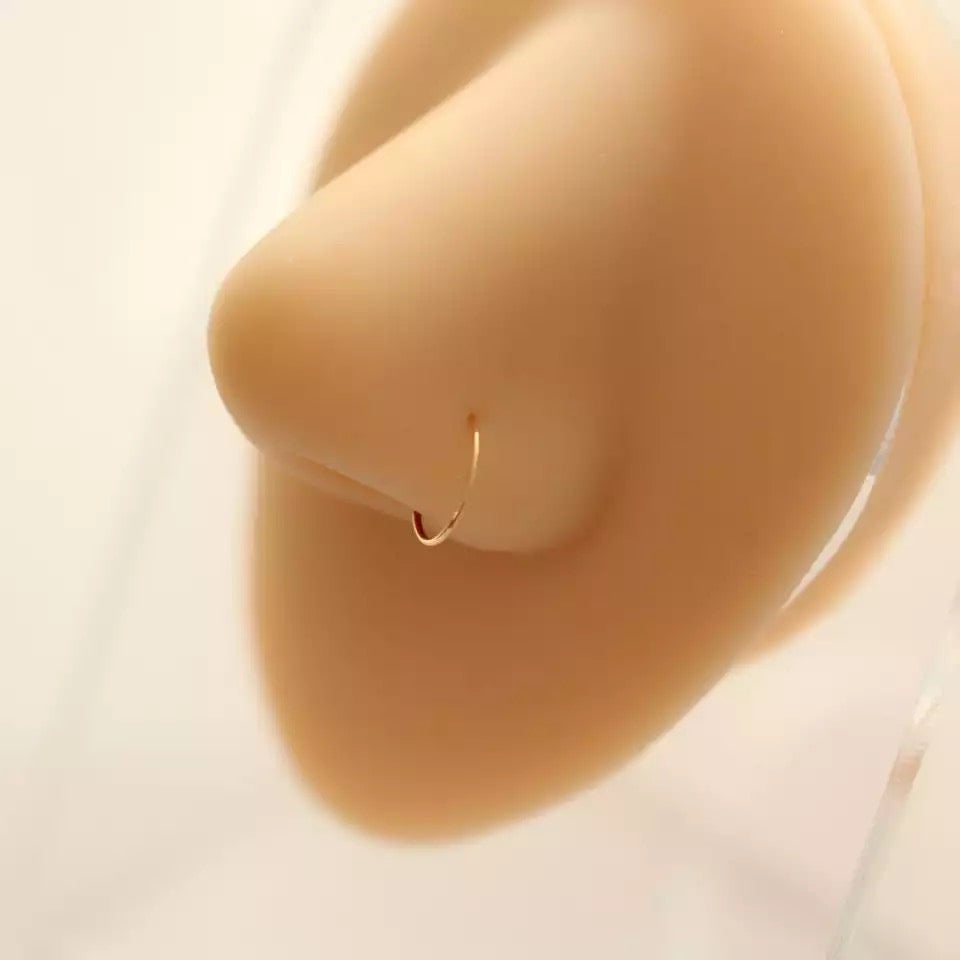 Argolla Lisa Nariz Oro 14K