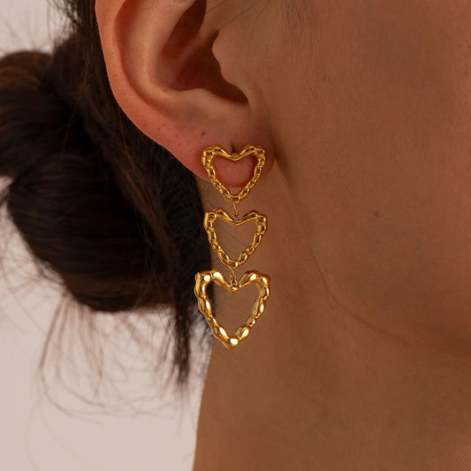 Aretes Corazones Colgantes Huecos