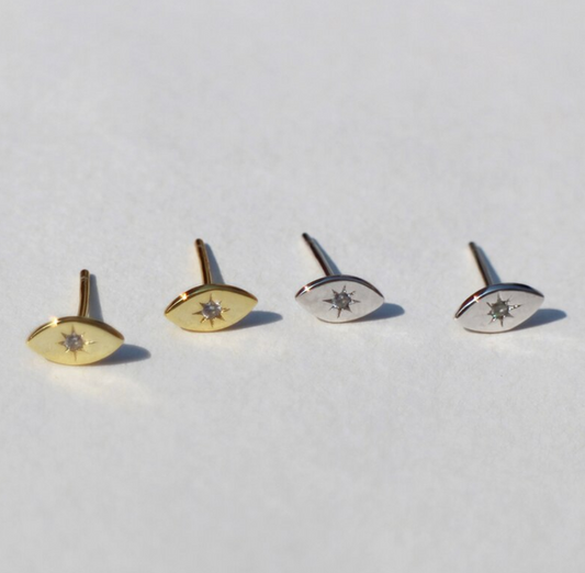 Studs Ojitos